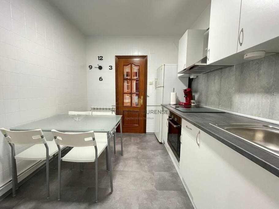Appartement O Cuarto De Abastos à Ourense Extérieur photo